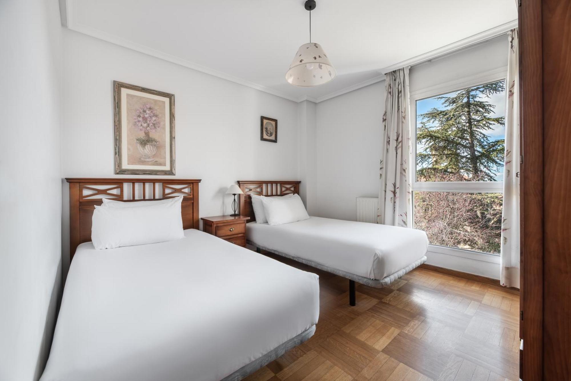 Apartamentos El Cid Burgo Dış mekan fotoğraf